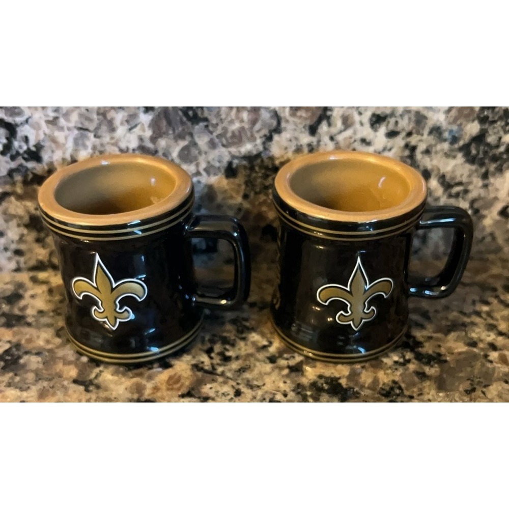 New Orleans Saints Sculptured Mini Mug (Shot Glass) Set of 2 - Picture 2 of 6
